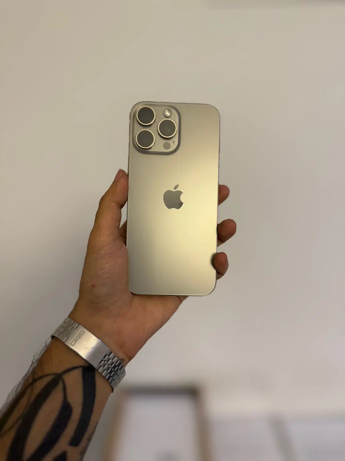 اپل iPhone 16 Pro Max با حافظهٔ ۲۵۶ گیگابایت|موبایل|تهران, عباس‌آباد|دیوار