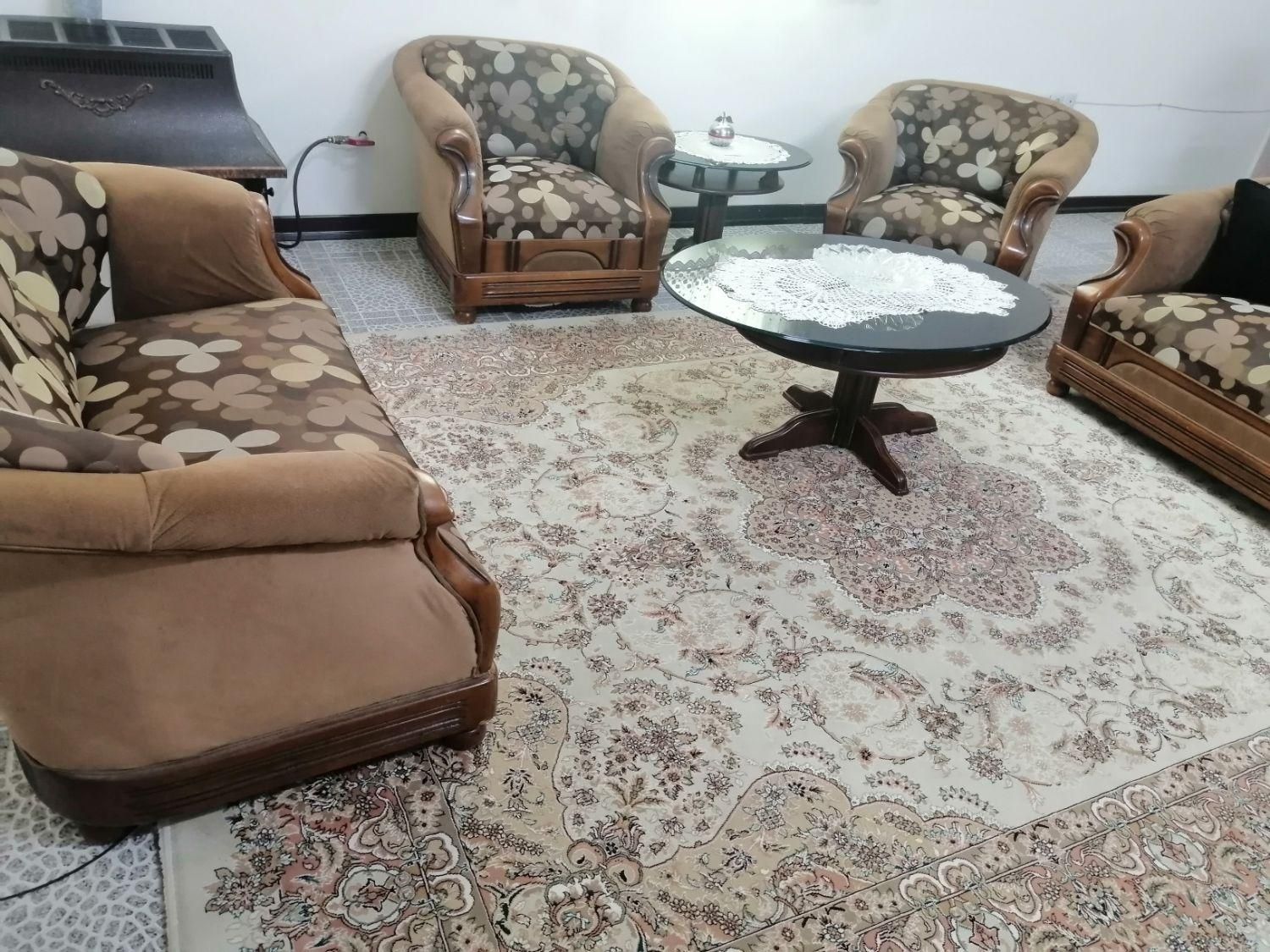 مبل راحتی 6 نفره|مبلمان خانگی و میز عسلی|چمستان, |دیوار