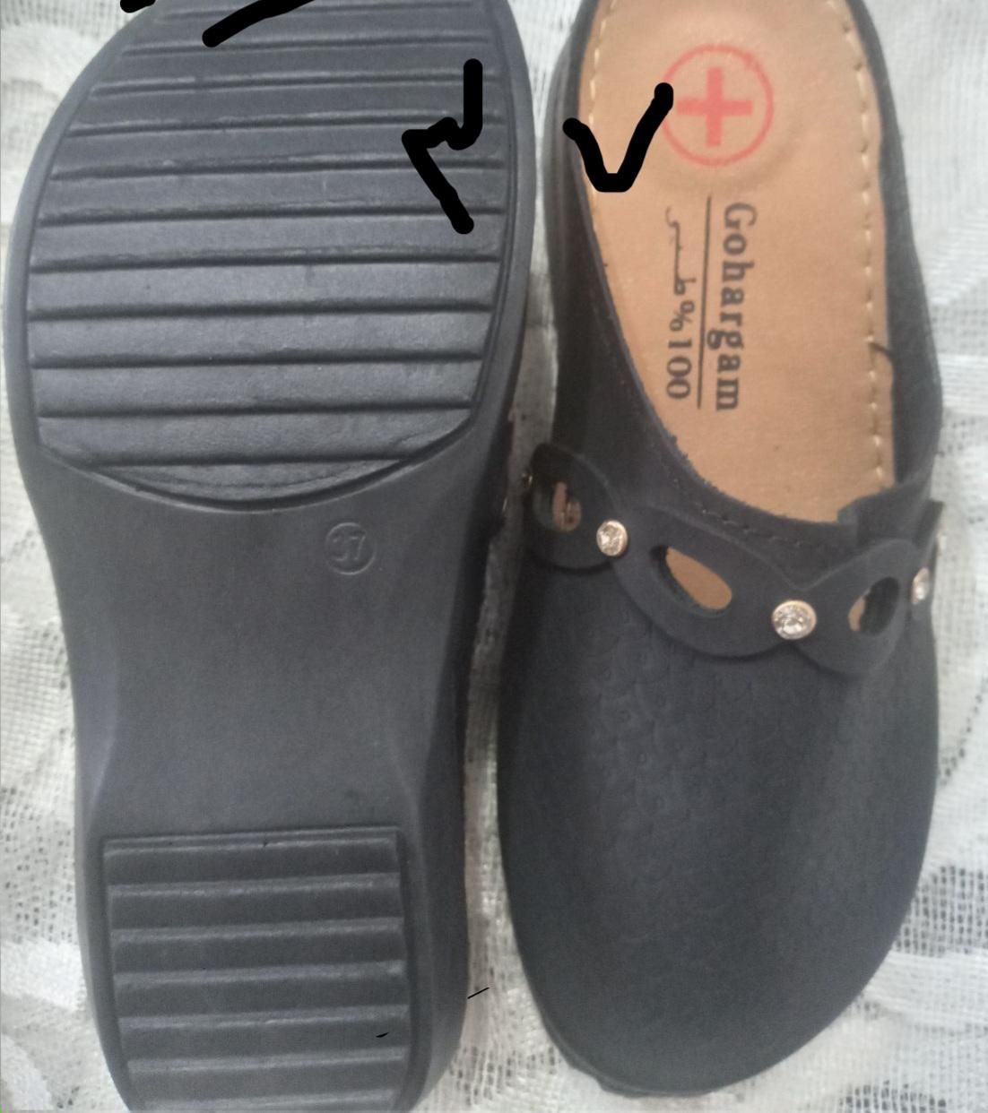 صندل نو|کیف، کفش، کمربند|تربت جام, نظامی|دیوار