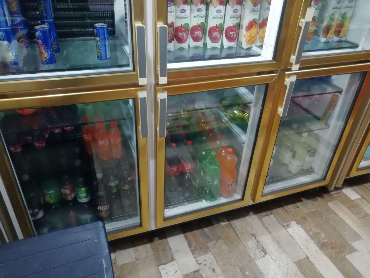 دوعدد یخچال مغازه شش درب|یخچال و فریزر|محلات, |دیوار