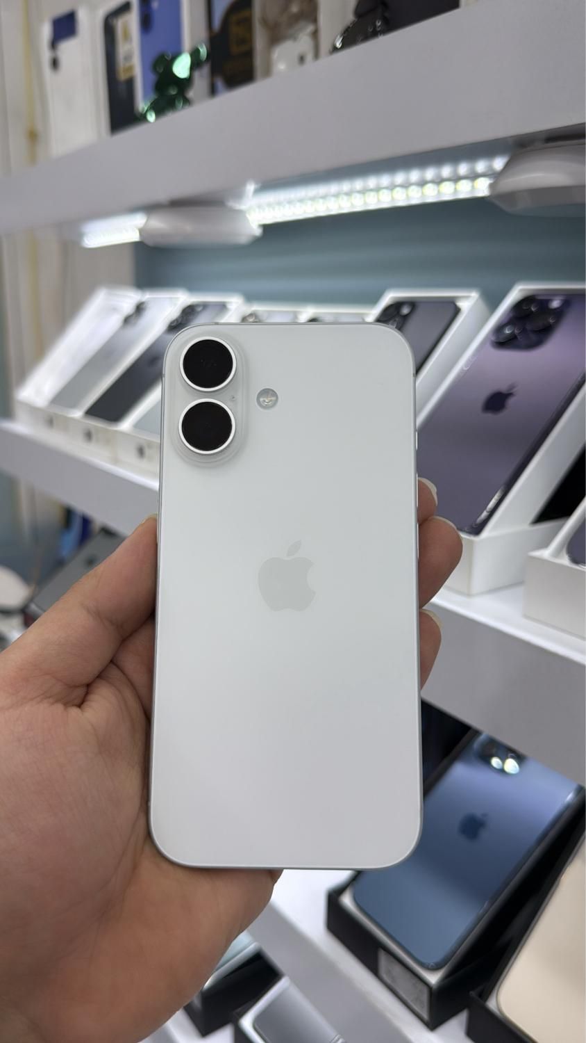 اپل iPhone 16 با رجیستر و گارانتی  شرکتی باطری ۱۰۰|موبایل|گرگان, |دیوار