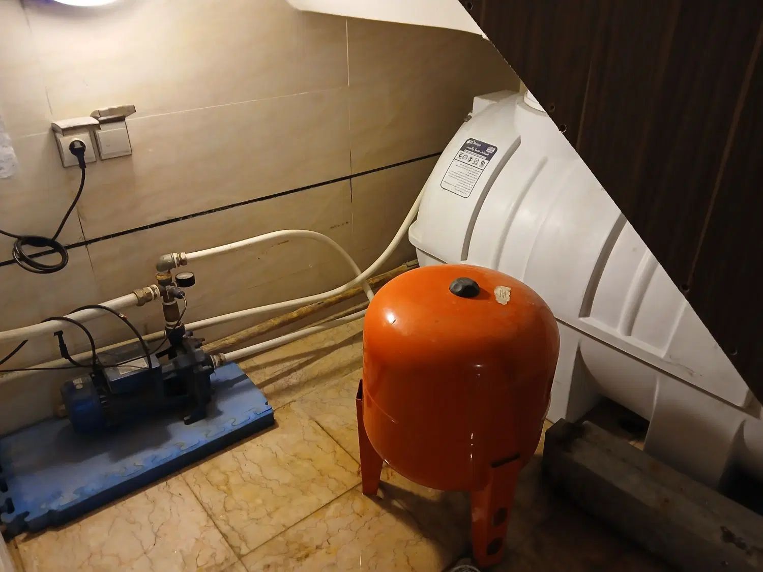 نصب تعمیر پمپ اب ، تاسیسات ، برق و هوشمند سازی|خدمات پیشه و مهارت|اصفهان, رزمندگان|دیوار