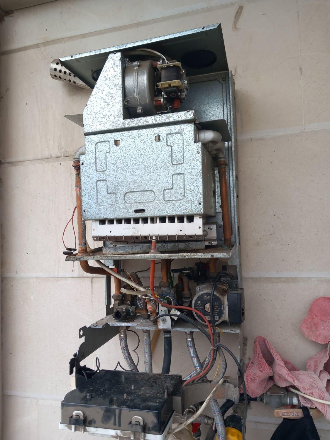 نصب ،سرویس وتعمیر ات تخصصی پکیج و آبگرمکن دیواری|خدمات پیشه و مهارت|لنگرود, |دیوار