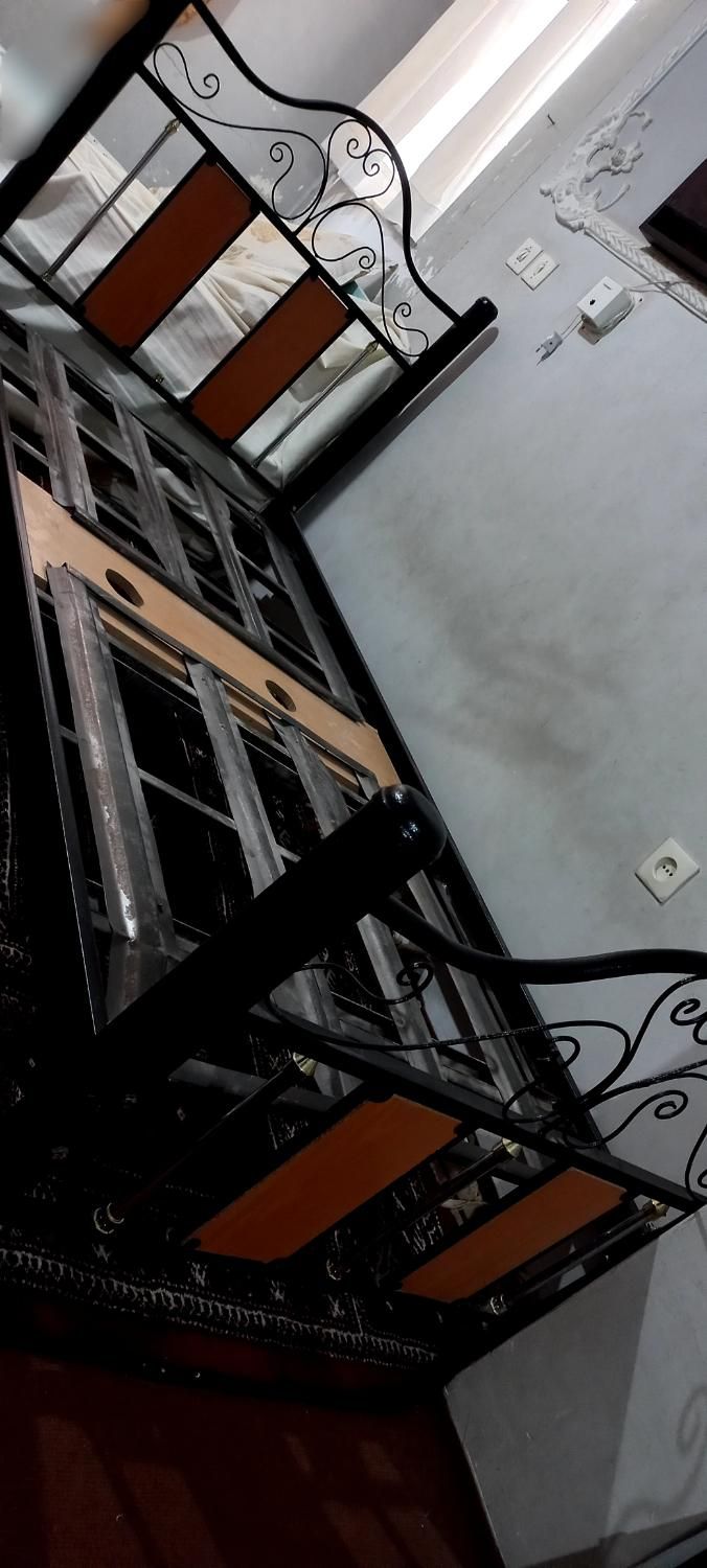 تخت یکنفره|تخت و سرویس خواب|بندر ترکمن, |دیوار