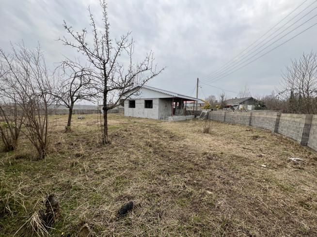 فروش زمین ۶۵۰ متری با بنا در حال ساخت /سند تک برگ|فروش زمین و ملک کلنگی|رضوانشهر, |دیوار