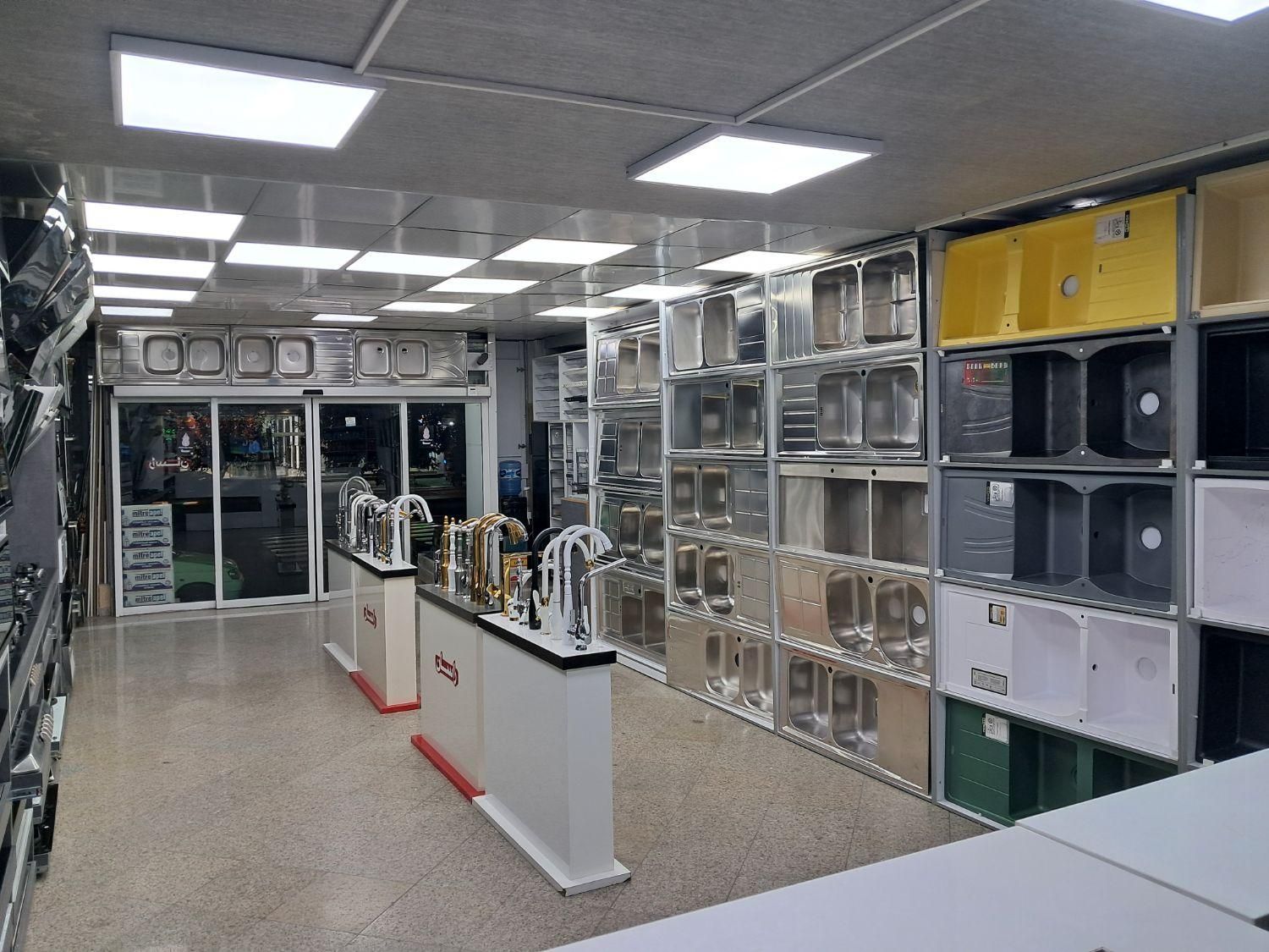 فروشگاه یراق کابینت|استخدام خدمات فروشگاه و رستوران|محمدشهر, محمدشهر|دیوار