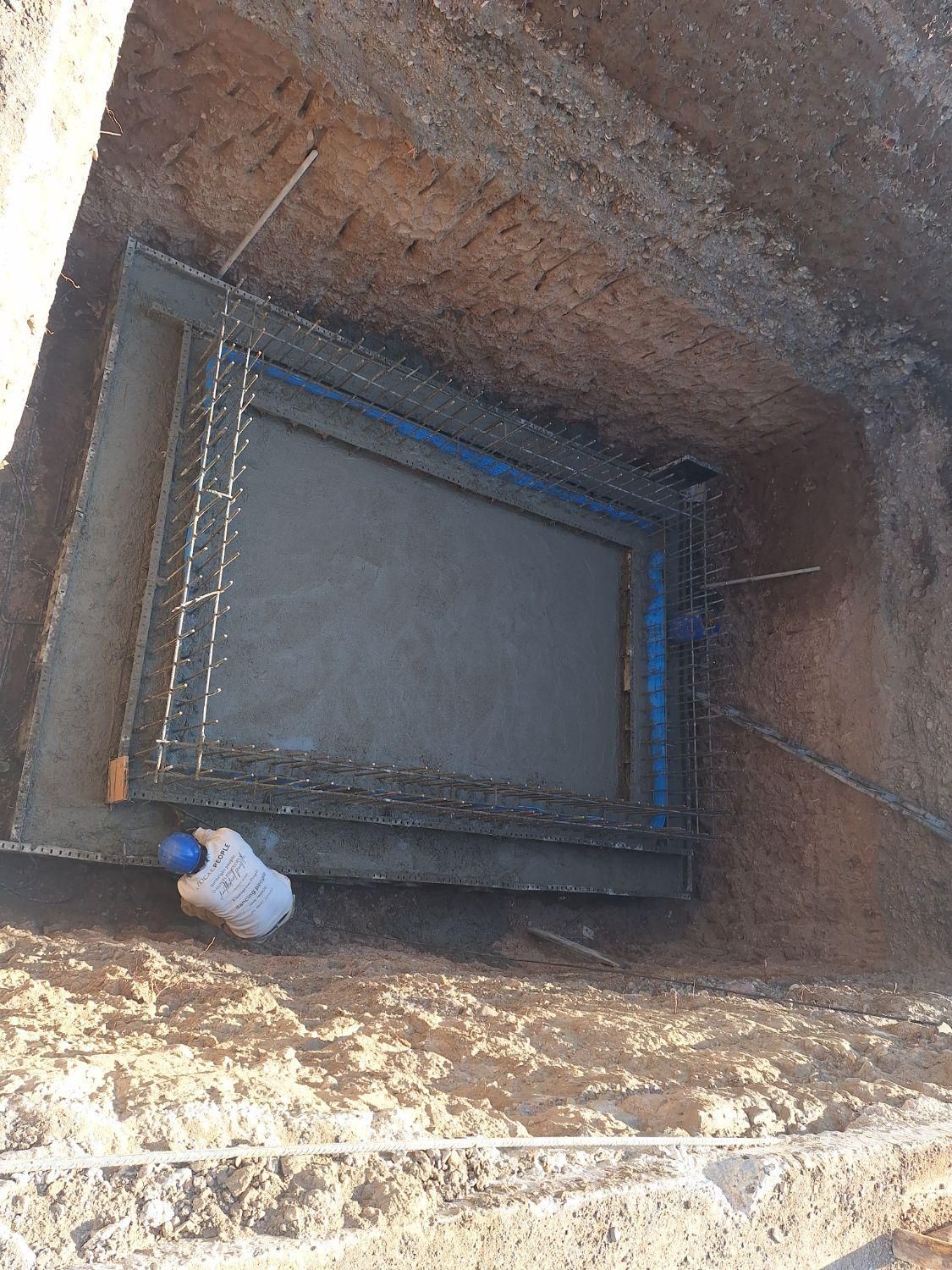 استخر و جکوزی صفرتاصد سرامیک و عایق بندی|خدمات پیشه و مهارت|تهران, ونک|دیوار