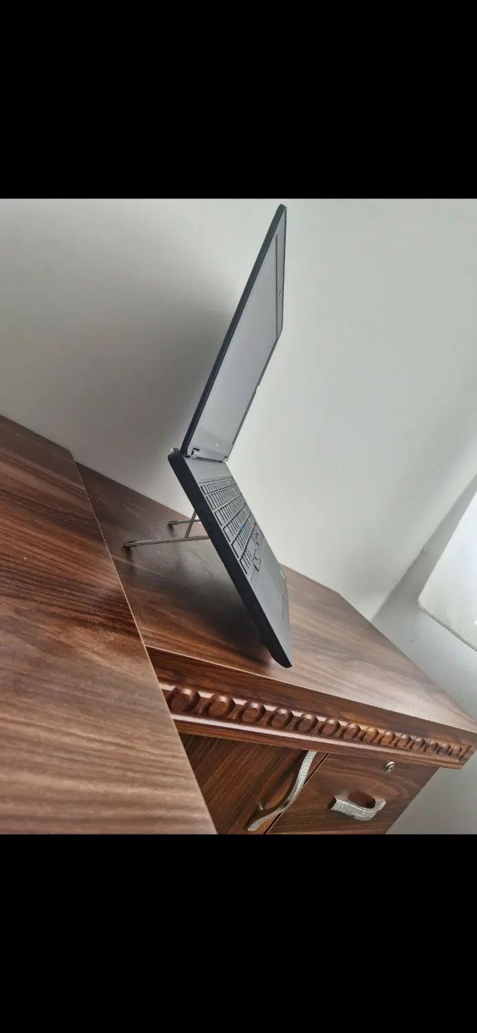 Dell Precision 3520|رایانه همراه|اصفهان, شیخ طوسی|دیوار