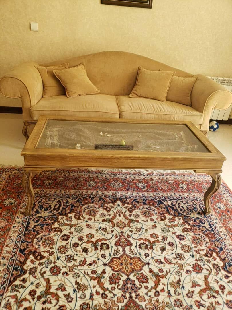 کاناپه کلاسیک و میز|مبلمان خانگی و میز عسلی|اصفهان, بوستان آینه خانه|دیوار