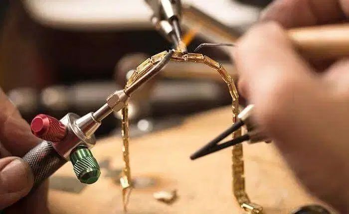 استخدام فوری در کارگاه طلاسازی در بخش های مختلف|استخدام صنعتی، فنی، مهندسی|تالش, هشتپر|دیوار