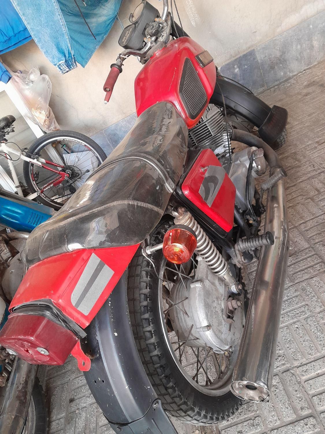 ایژروستا350ccتک اگزوز|موتورسیکلت|تهران, آذری|دیوار