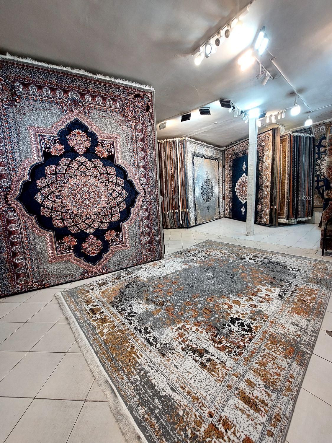 فرش۱۲ متری نگین آرا مشهد طرح۷۰۰شانه نخbcf|فرش|مشهد, طلاب|دیوار