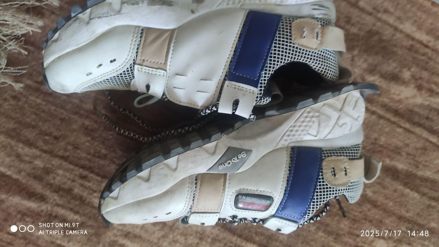 کتونی در حد نو|کیف، کفش، کمربند|شاهینشهر, سعدی جنوبی|دیوار