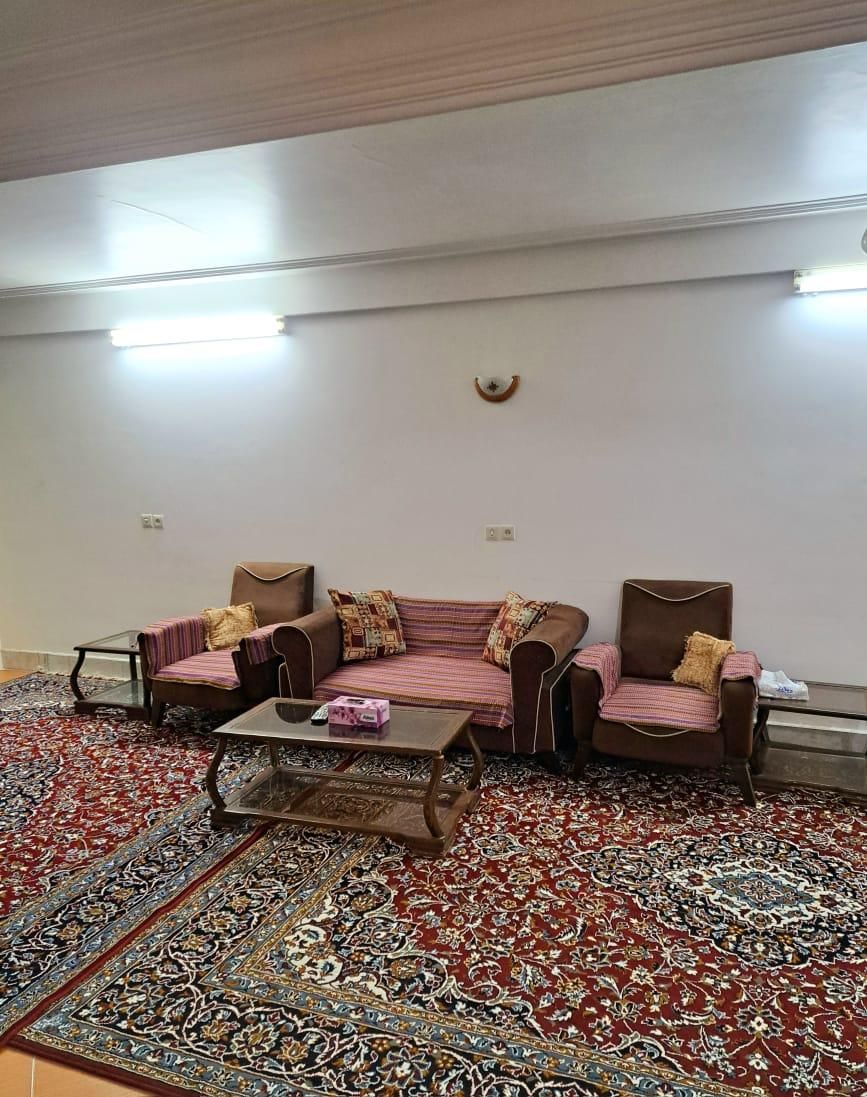 اجاره روزانه/هفتگی/ماهانه دارای پارکینگ|اجارهٔ کوتاه‌مدت آپارتمان و سوئیت|کاشان, ملا حبیب‌الله شریف|دیوار