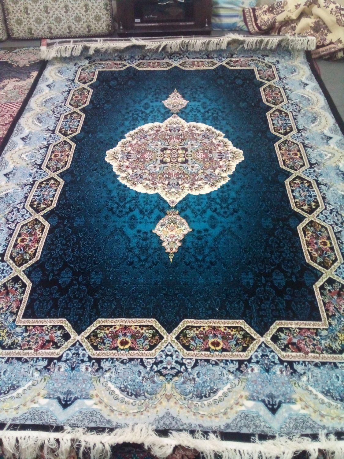 فرش.نونو|فرش|سنندج, |دیوار