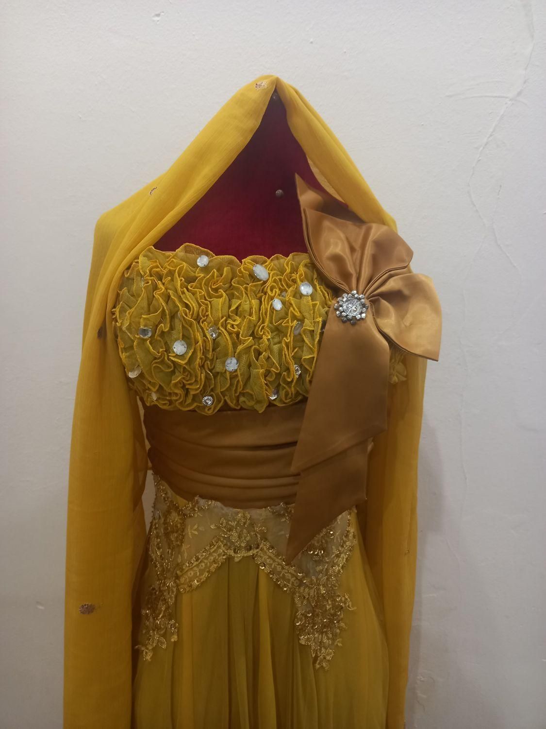 لباس|لباس|چمستان, |دیوار