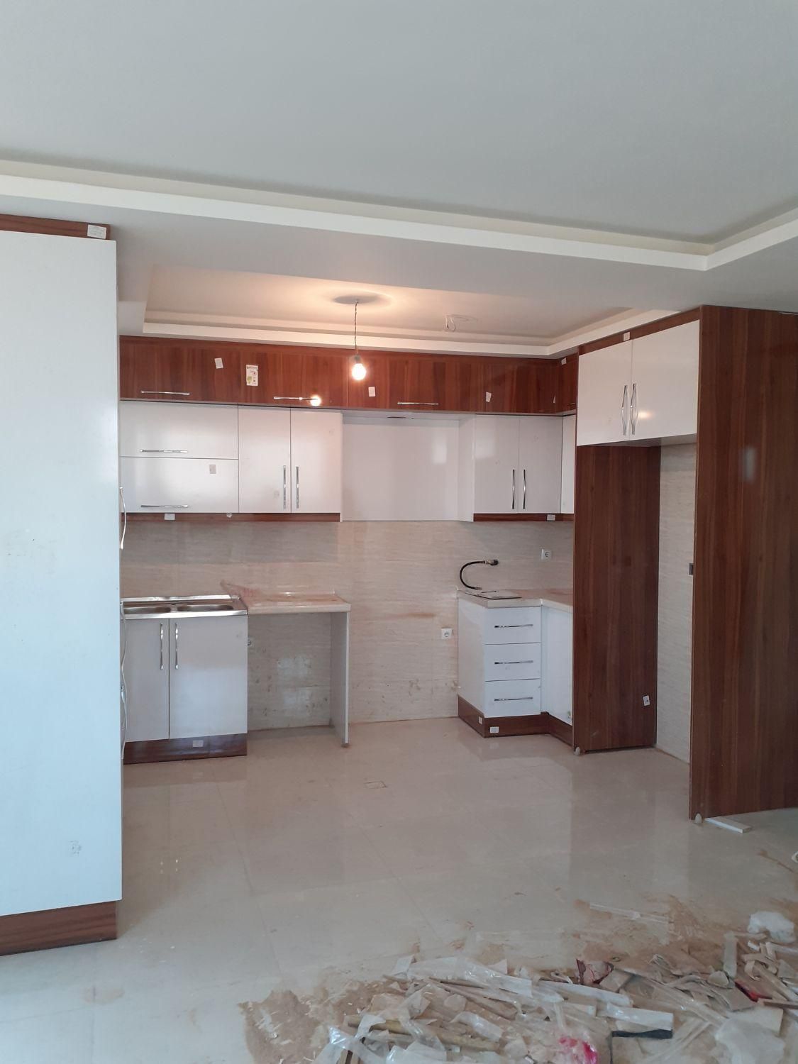استخدام نیروی نیمه ماهر جهت نصب کابینت|استخدام معماری، عمران و ساختمانی|اصفهان, ملک‌شهر|دیوار