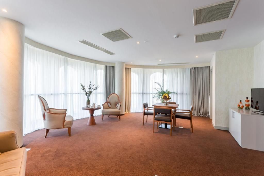 معاوضه ۸ دستگاه آپارتمان ۱۱۹ متری با کلنگی|فروش آپارتمان|تهران, تهرانپارس غربی|دیوار