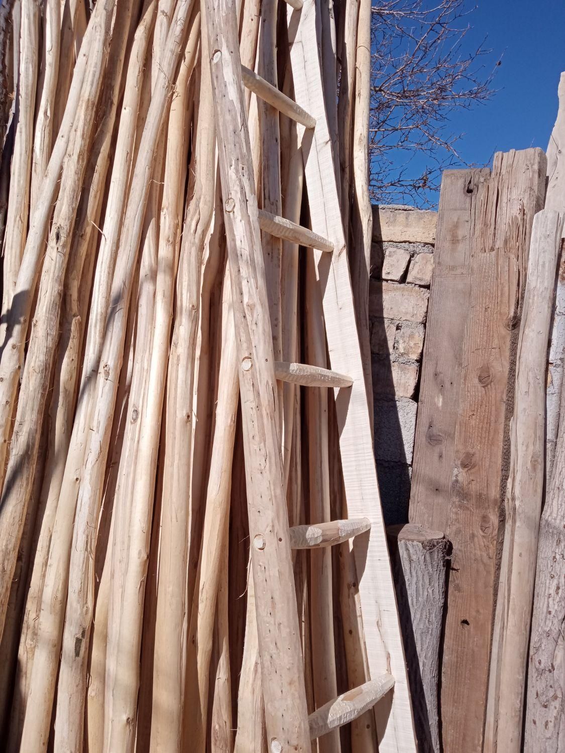 نردبان چوبی|مصالح و تجهیزات ساختمان|خمینیشهر, |دیوار