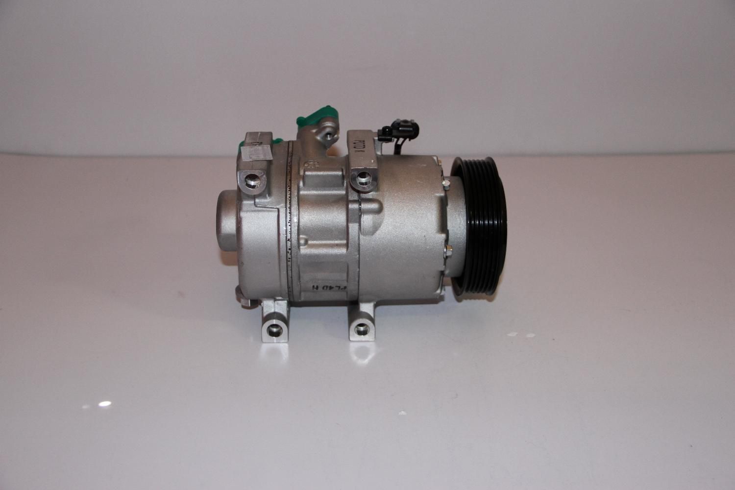 کمپرسور کولر اصلی سوناتا آزرا اپتیما سورنتو یاریس|قطعات یدکی و لوازم جانبی|تهران, فرودگاه مهرآباد|دیوار