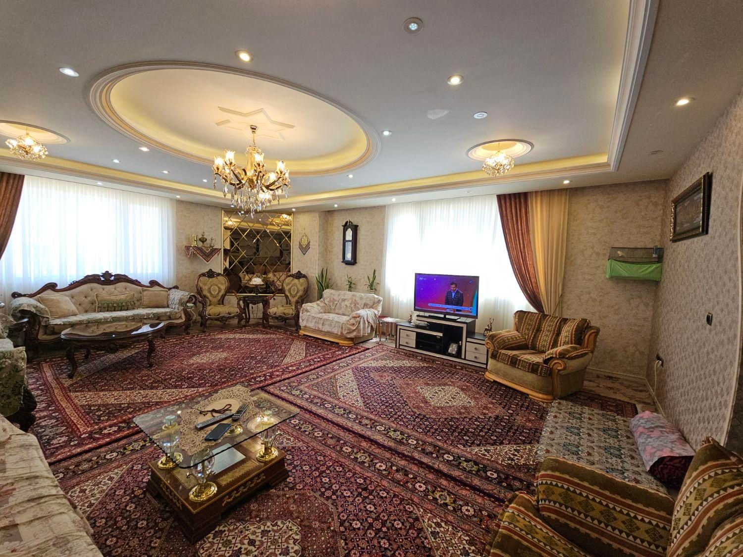 واحد۱۸۵ متری تاپ لوکیشن شهرک بعثت هشتگردقدیم|فروش آپارتمان|هشتگرد, شهرک بعثت|دیوار