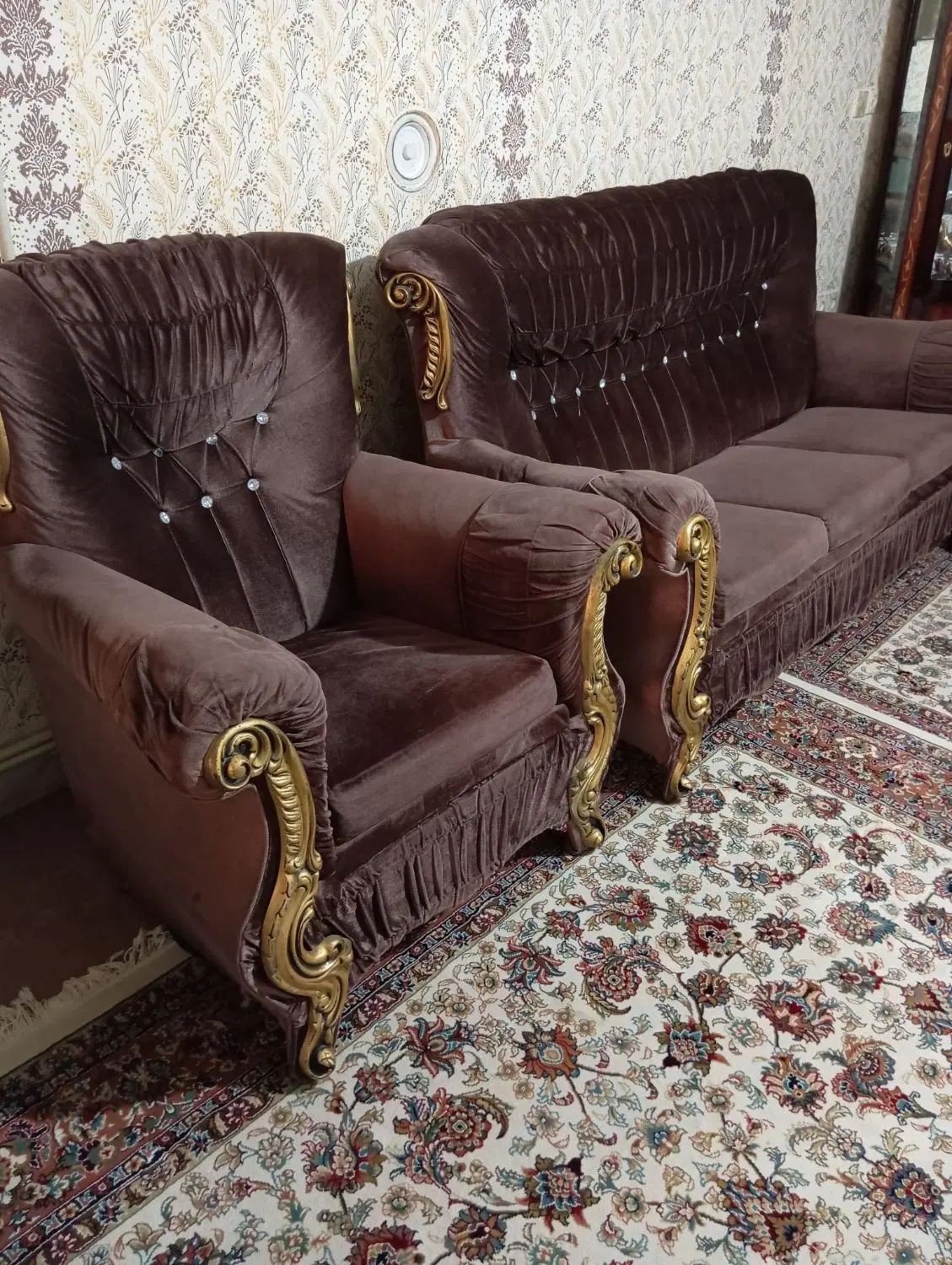 فروش مبل7نفره راحتی،آیینه دراور،میز تلویزیون|مبلمان خانگی و میز عسلی|مشهد, شاهد (شهرک غرب)|دیوار