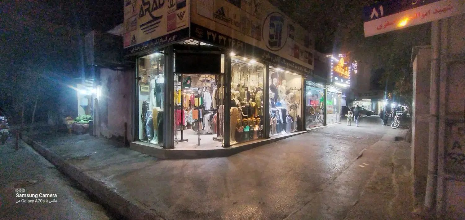 فروش مغازه ۲۵۰ متری در عبادی|فروش مغازه و غرفه|مشهد, عبادی|دیوار