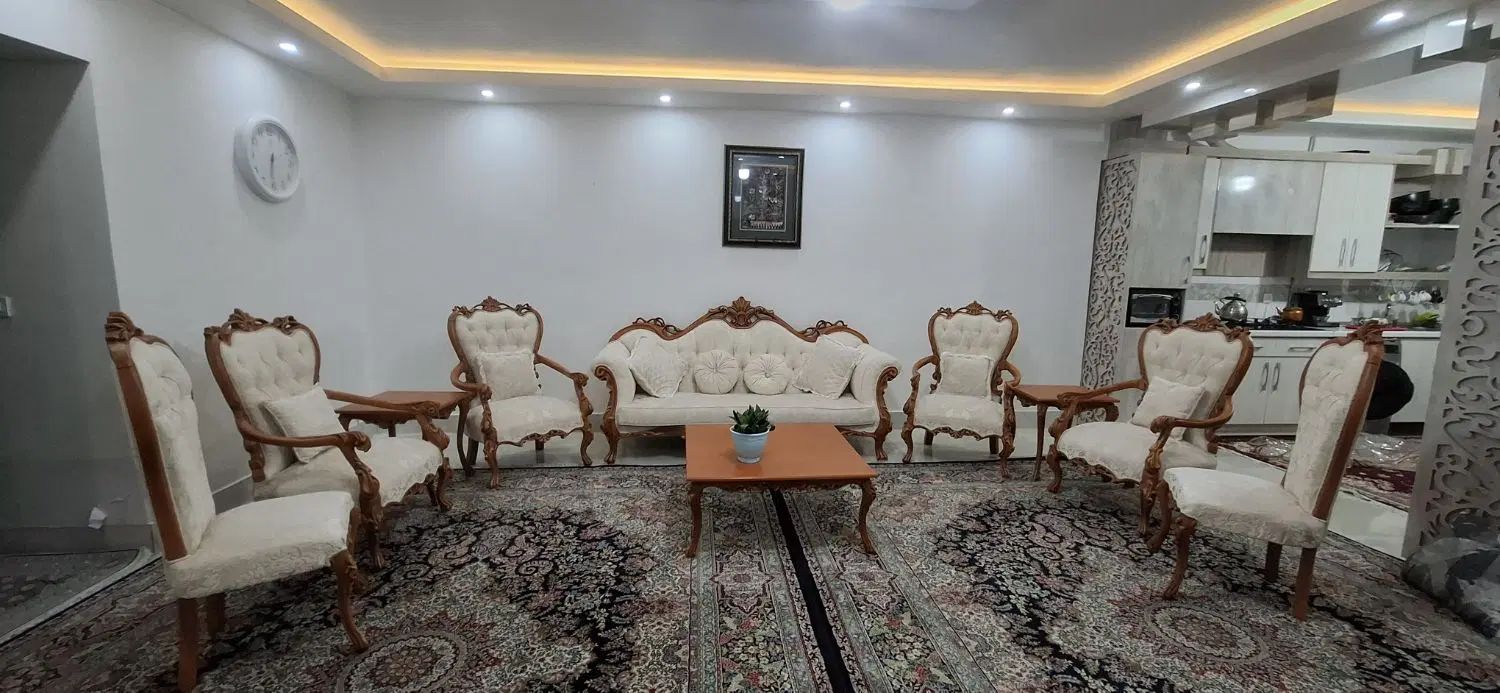 مبل ومیزناهارخوری|مبلمان خانگی و میز عسلی|مشهد, پروین اعتصامی|دیوار