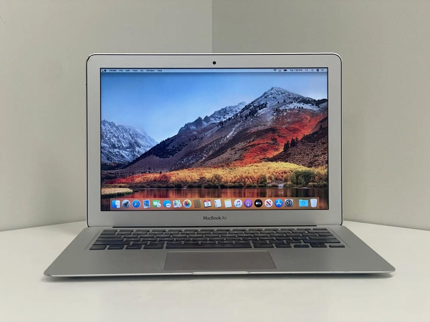 Macbook Air|رایانه همراه|خرم‌آباد, |دیوار