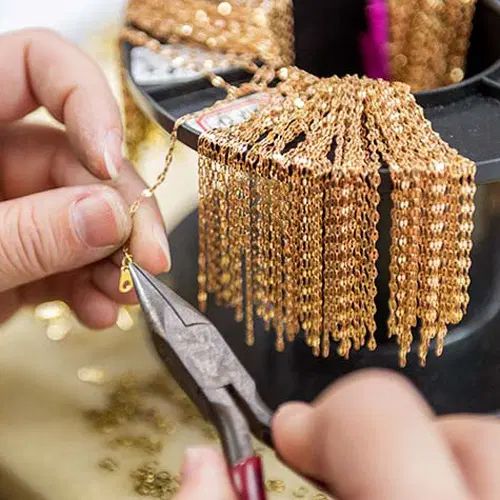 استخدام در طلاسازی|استخدام صنعتی، فنی، مهندسی|تهران, سنگلج (شاپور)|دیوار