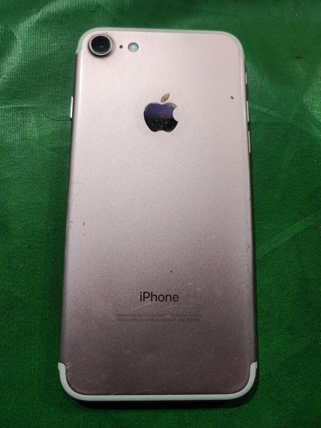 اپل iPhone 7 با حافظهٔ ۱۲۸ گیگابایت|موبایل|تهران, دربند|دیوار