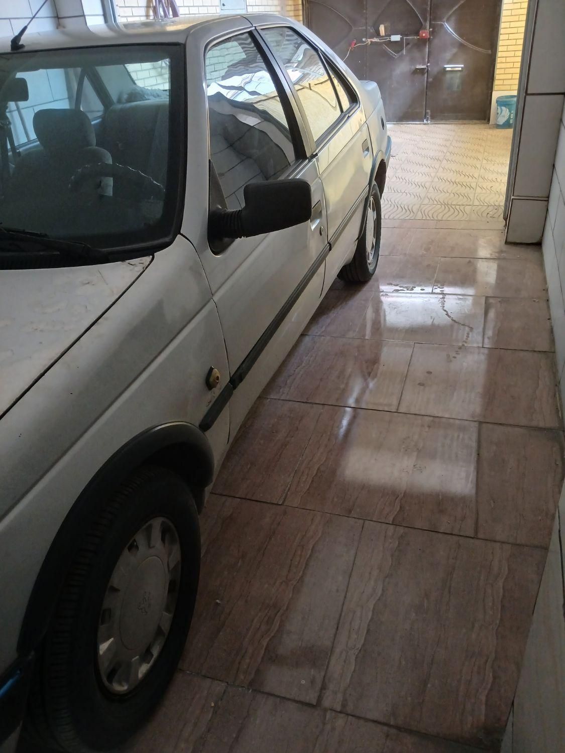 پژو 405 GLX - دوگانه سوز CNG، مدل ۱۳۸۸|خودرو سواری و وانت|شهرکرد, |دیوار