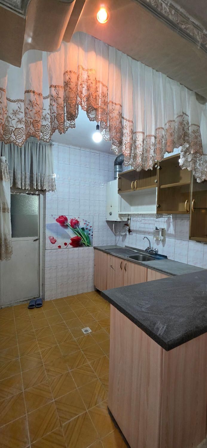 طبقه هم کف از دو طبقه راه جدا موتور رو|فروش آپارتمان|اصفهان, سودان|دیوار