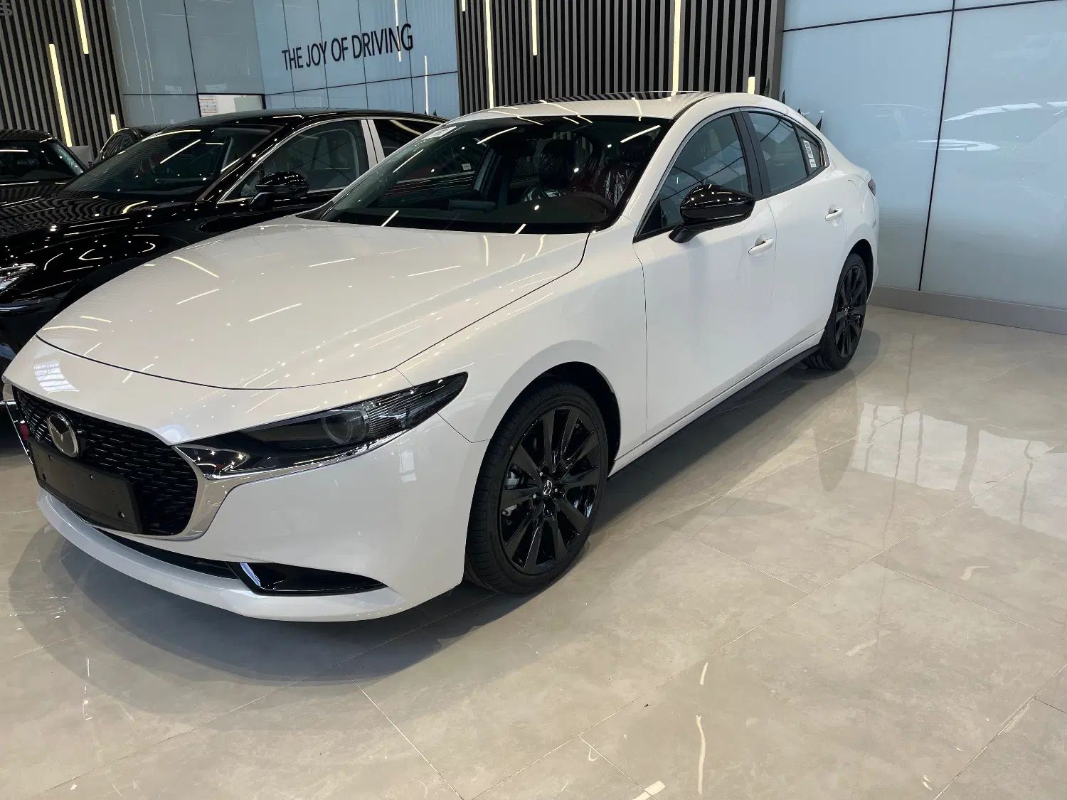 مزدا 3نسل 4 وارداتی Bm cars(بهمن موتور)|خودرو سواری و وانت|رشت, اسماعیل آباد|دیوار