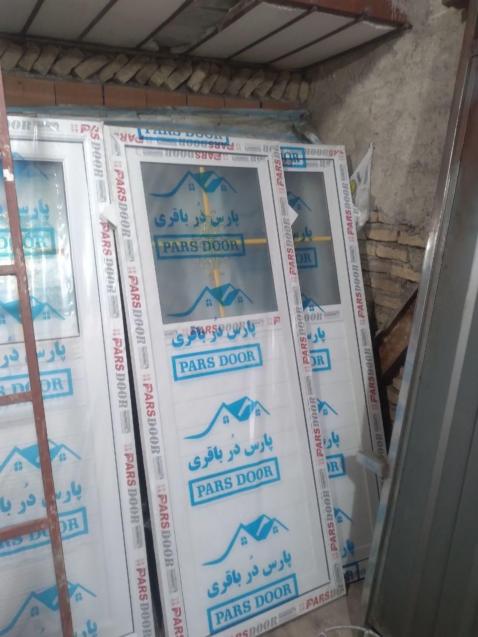 درب سرویس حمام پنجره پیویسی درابعادمختلف درب اتاق|مصالح و تجهیزات ساختمان|بهشهر, |دیوار