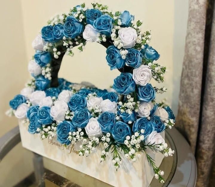 گل ربانی و پول آرایی|گل مصنوعی|بندر انزلی, چهارفریضه|دیوار