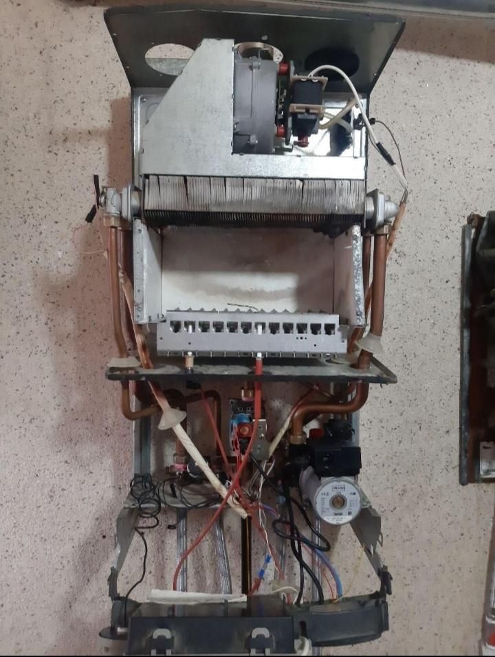 پکیج شوفاژ ابگرمکن خراب وسالم میخریم|آبگرمکن، پکیج، شوفاژ|کرمان, |دیوار