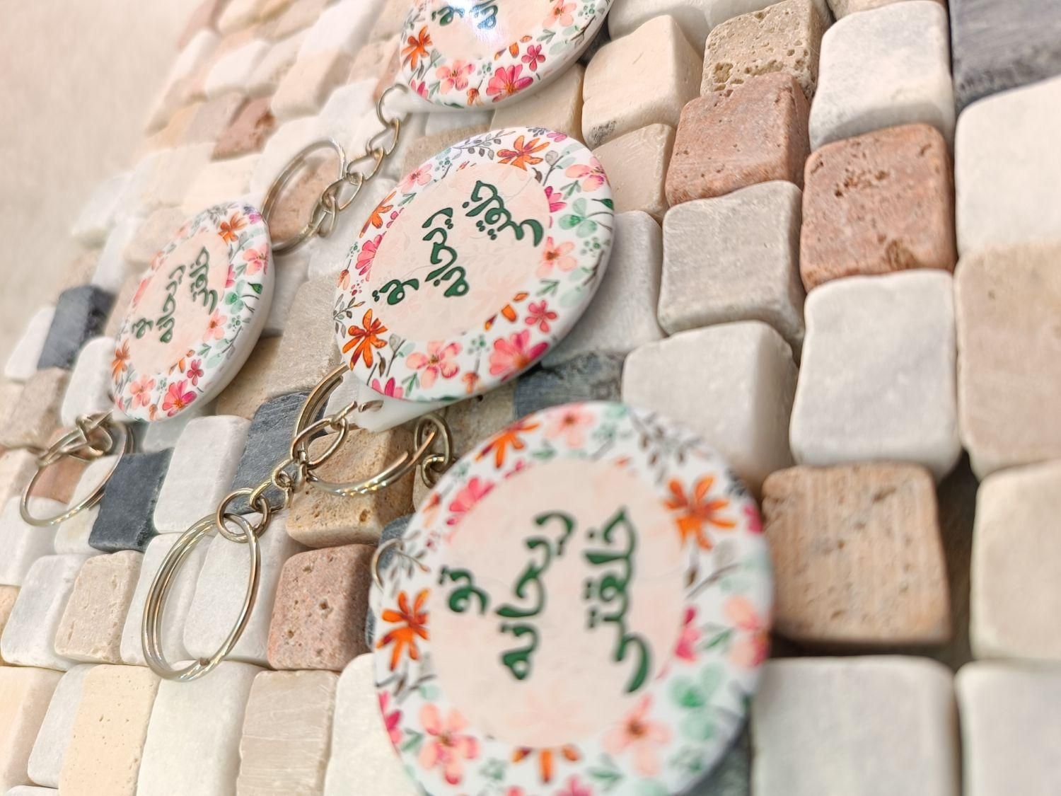 چاپ کارتویزیت سربرگ لیبل پیکسل ماگ بنر|خدمات رایانهای و موبایل|شیراز, شاهچراغ|دیوار