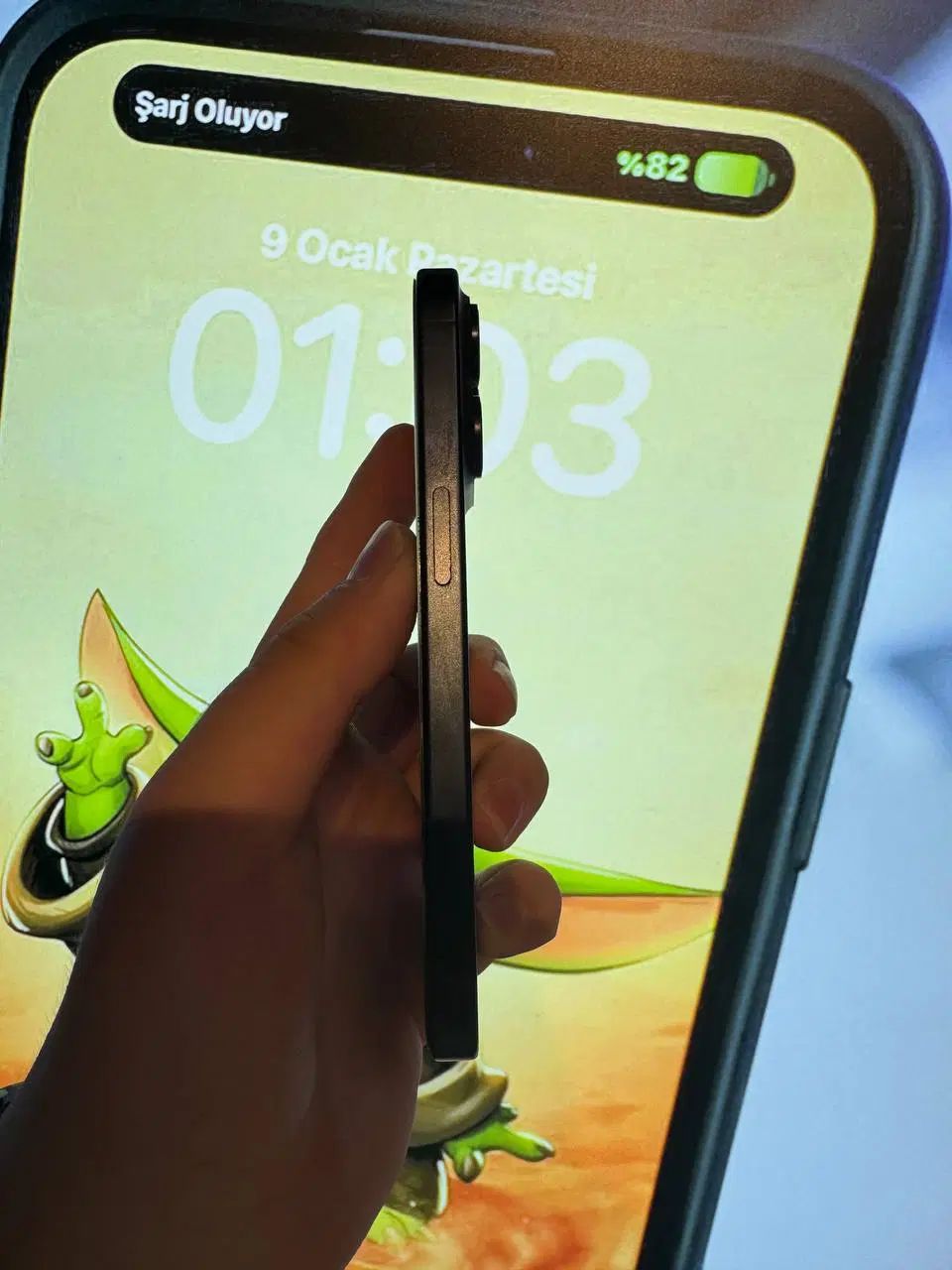 اپل iPhone 15 Pro با حافظهٔ ۲۵۶ گیگابایت|موبایل|تهران, جنت‌آباد مرکزی|دیوار