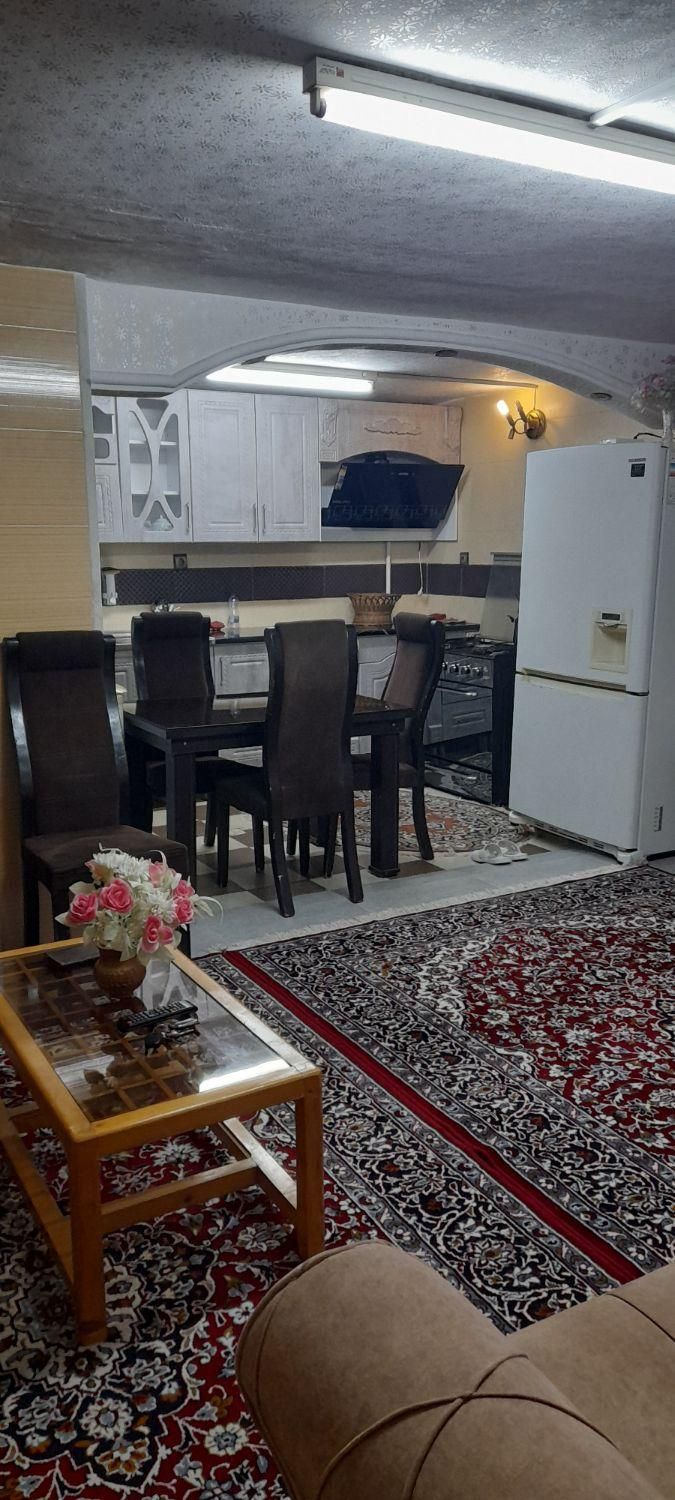 اجاره سوئیت ۶۰ متری دو قدمی دریاچه لاهیجان|اجارهٔ کوتاه‌مدت آپارتمان و سوئیت|لاهیجان, کوی خزر|دیوار