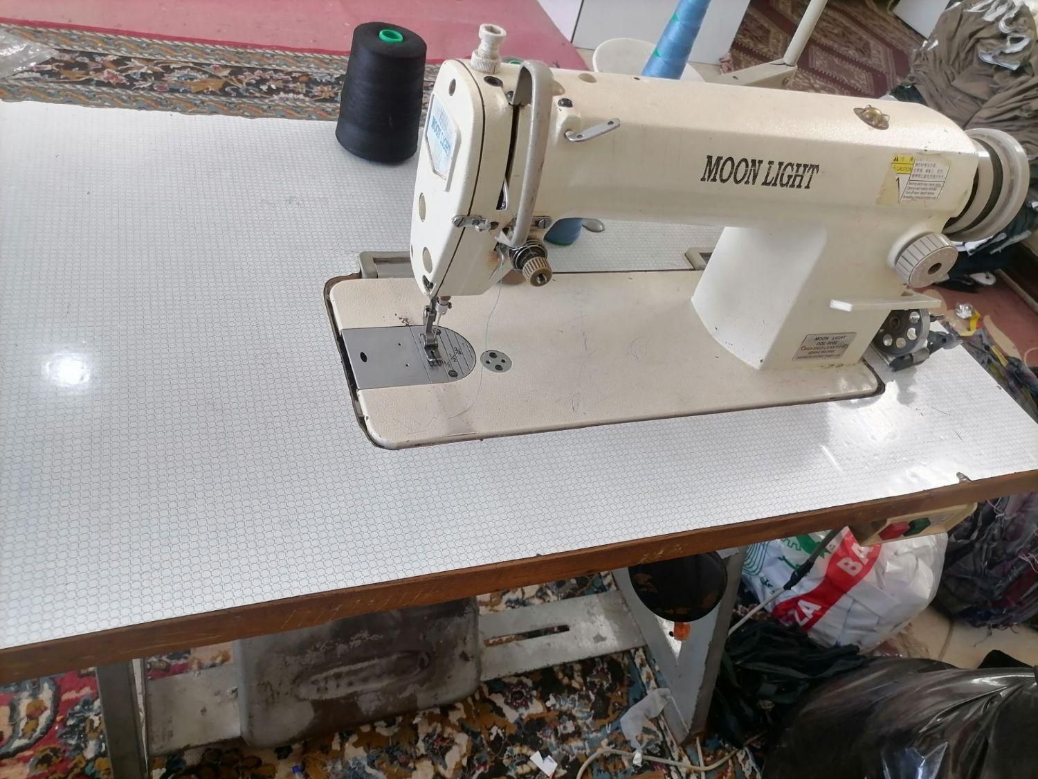 چرخ راسته دوز|چرخ خیاطی و ریسندگی|گلبهار, شهر جدید گلبهار|دیوار