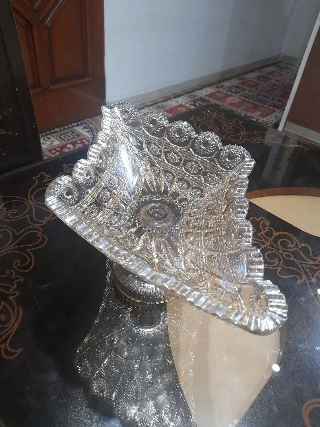 فروش  دوعدد شکلات خوری  وشیرینی خوری آنتیک|ظروف سرو و پذیرایی|رشت, جانبازان|دیوار