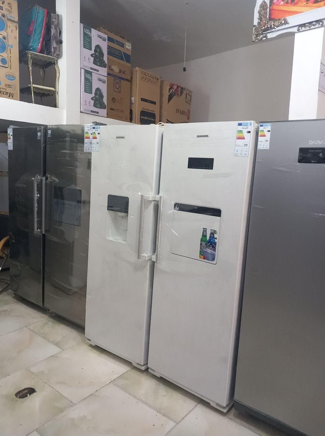 یخچال فریزر دوقلوی دورین دور طرح چهار درب سامسونگ|یخچال و فریزر|خرم‌آباد, |دیوار