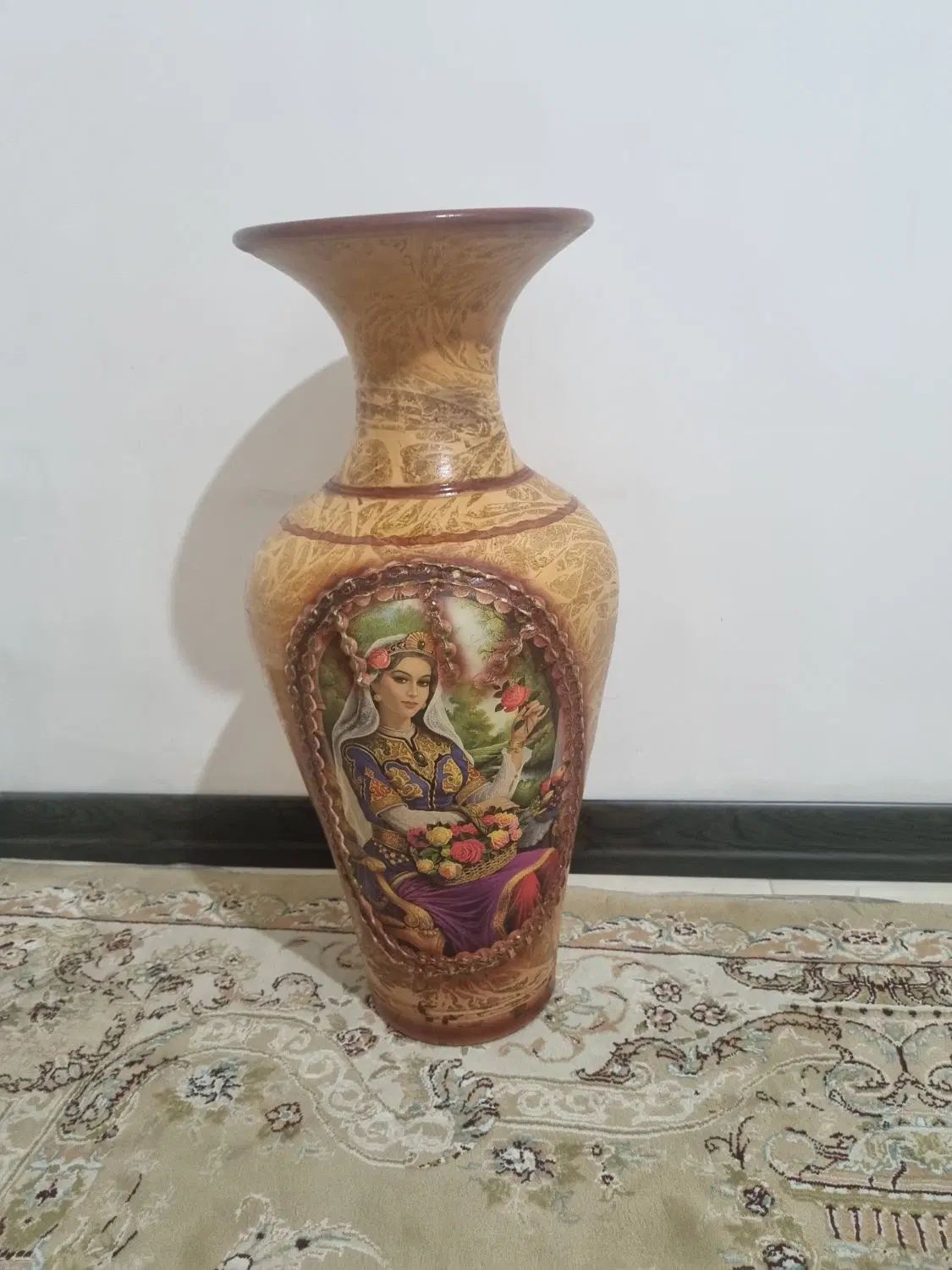 گدان سفالی بزرگ|صنایع دستی و سایر لوازم تزئینی|کرج, شهرک جهان‌نما|دیوار