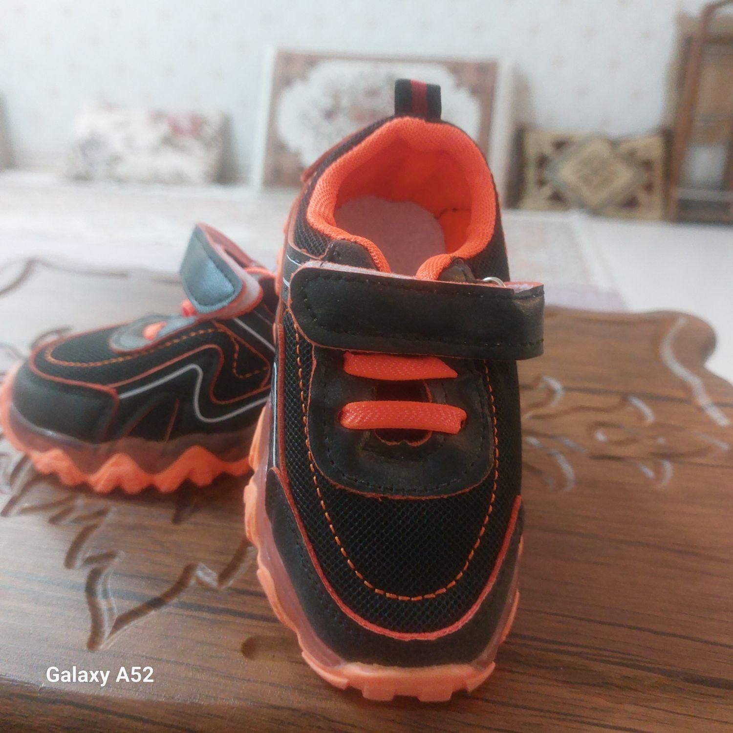 کفش ولباس تک سایز|کفش و لباس بچه|ورامین, ورامین|دیوار