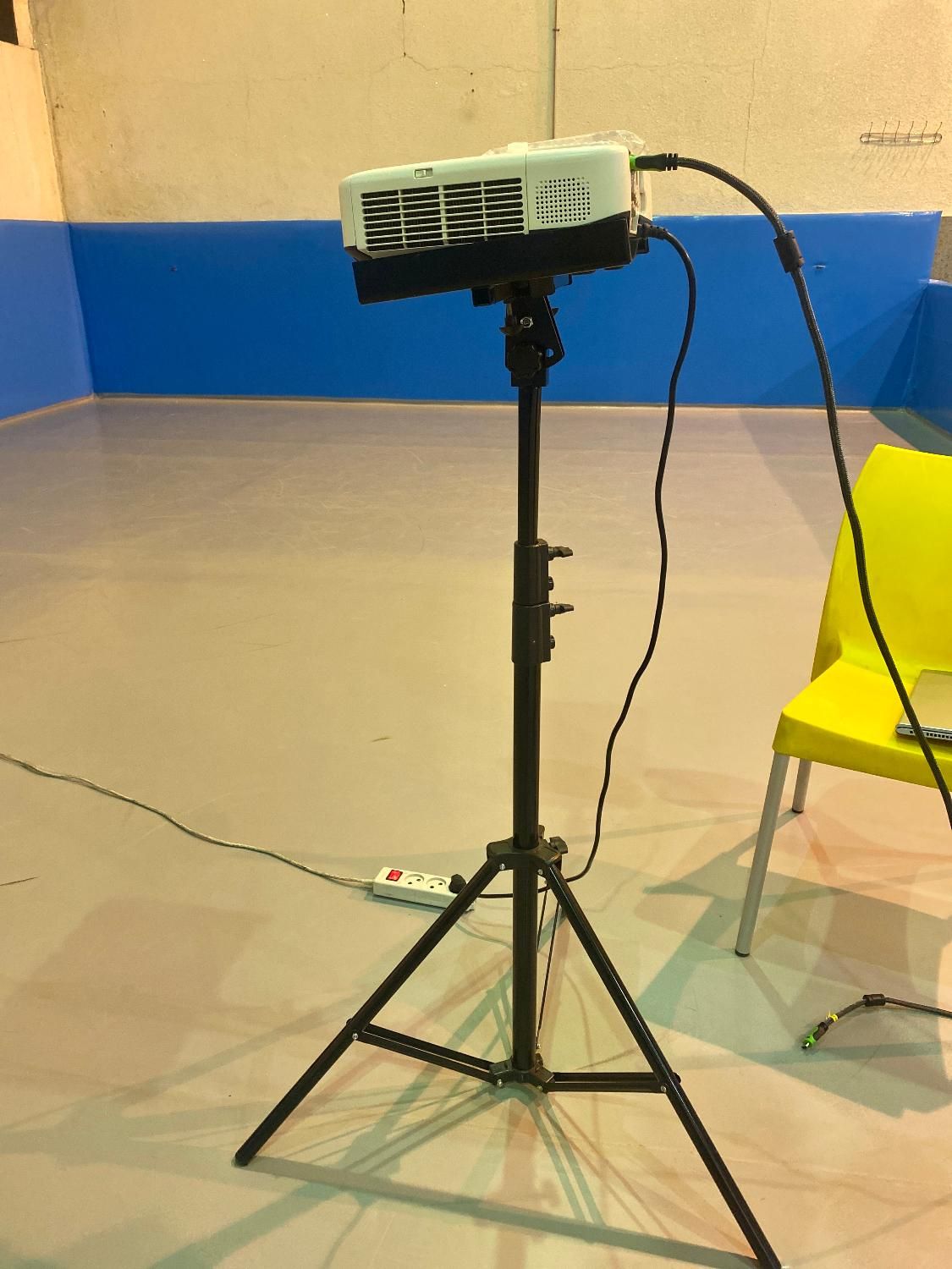 میز ویدیوپروژکتور|تلویزیون و پروژکتور|تهران, ایرانشهر|دیوار