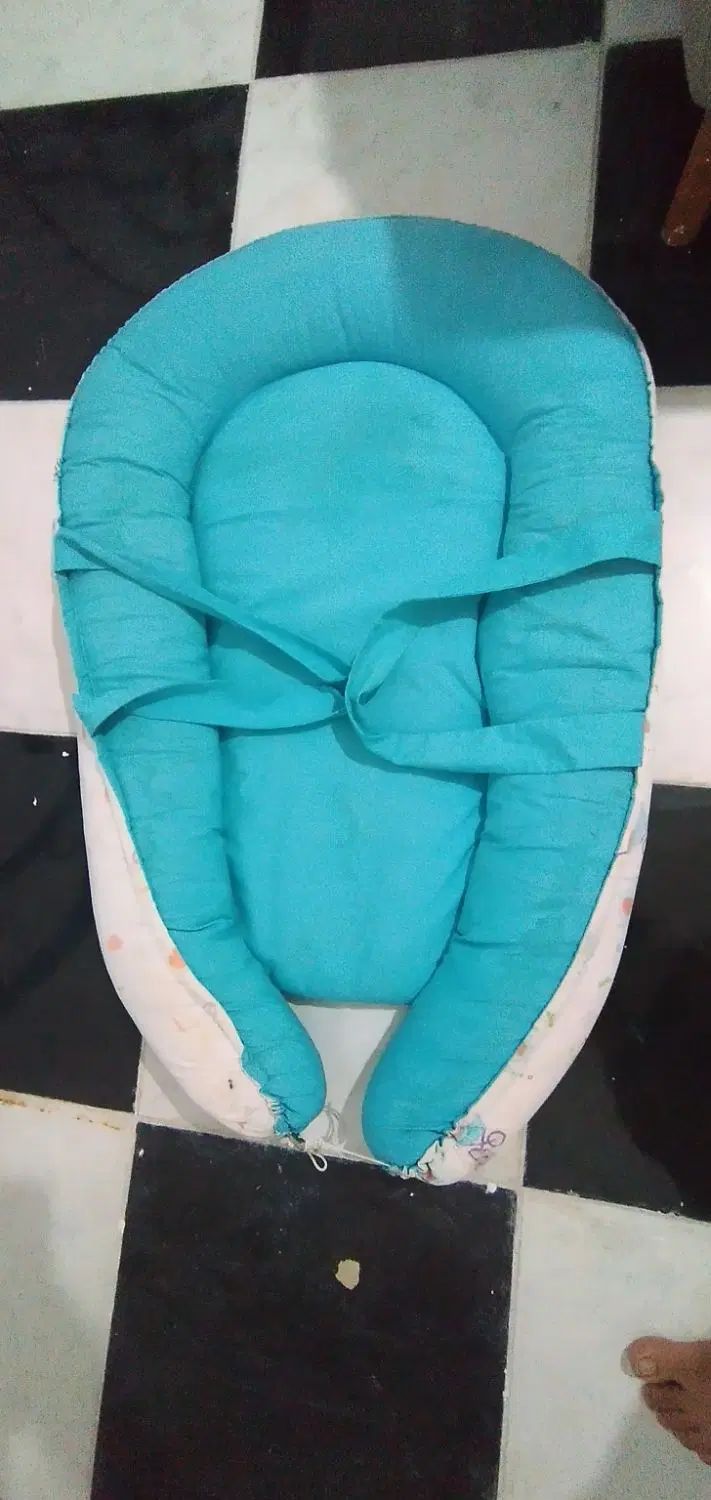 گهواره و تشک گارد دار و تشک بازی ۳۰۰تومان|تخت و صندلی بچه|فیروزآباد (فارس), |دیوار