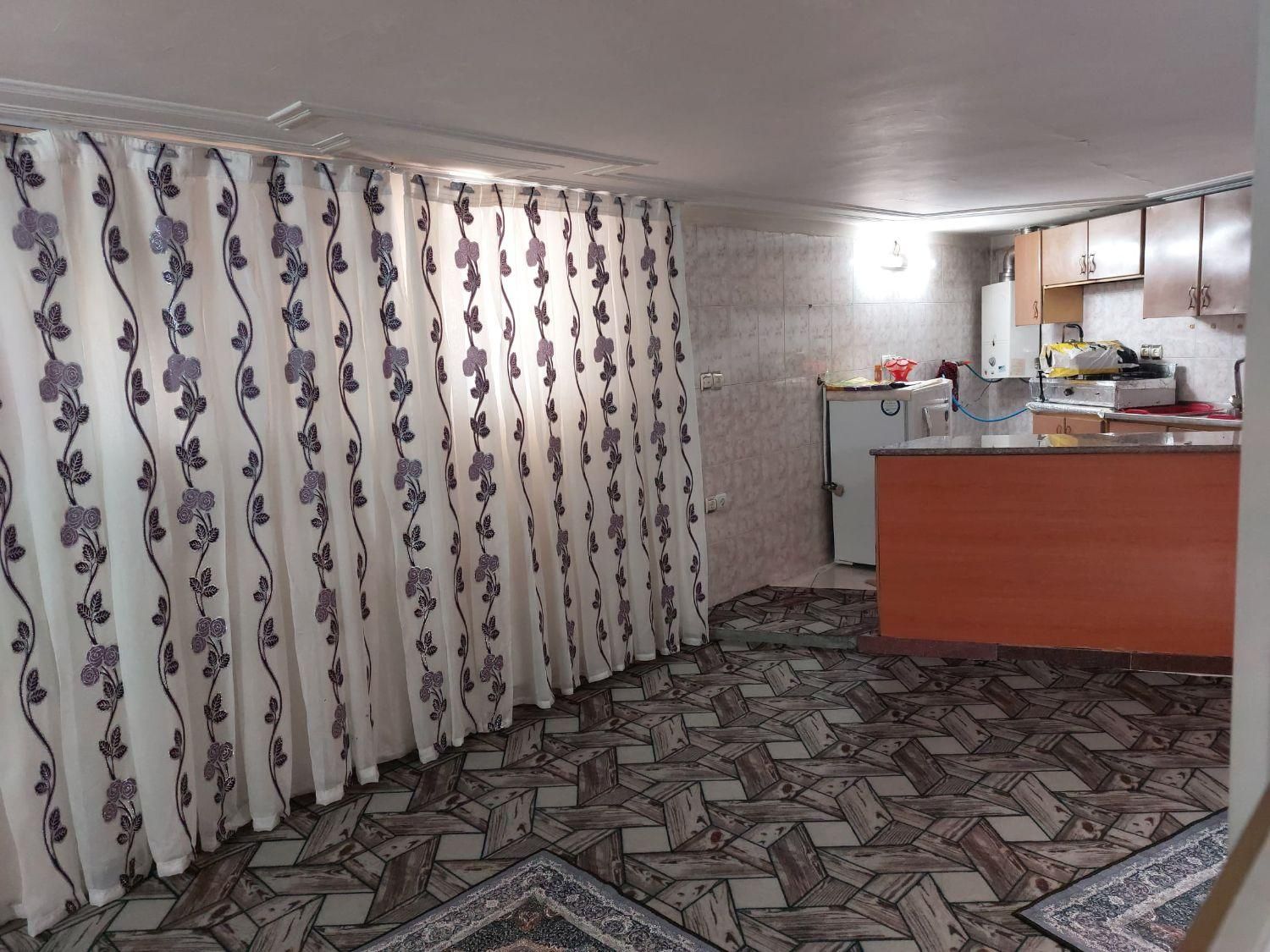 اجاره مبله خانه مبله سویت آپارتمان روزانه هفته ماه|اجارهٔ کوتاه‌مدت آپارتمان و سوئیت|شیراز, شهرک فرهنگیان|دیوار