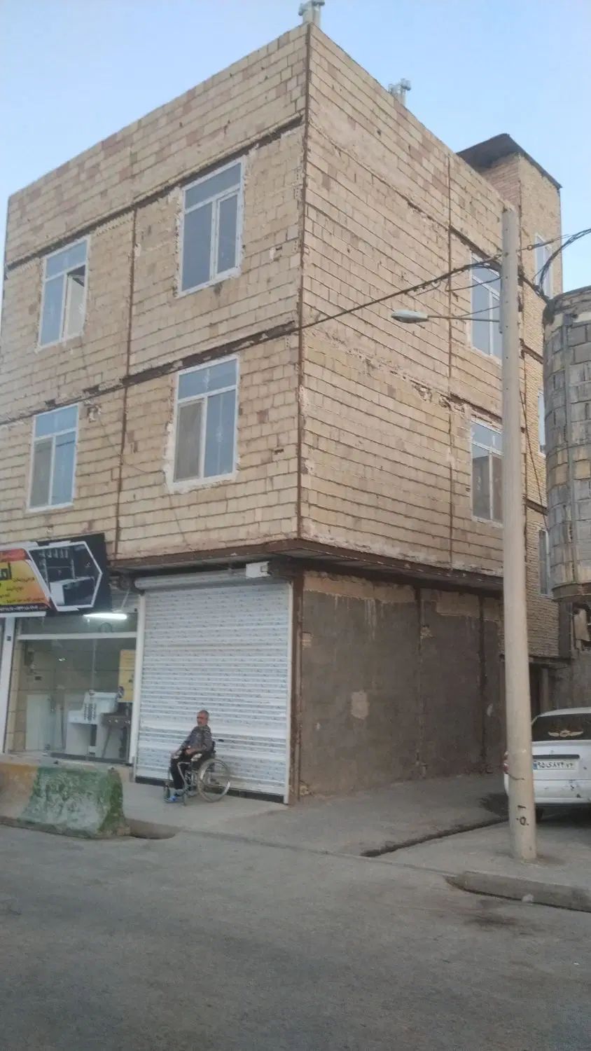 خانه سردونبش صفرنوساز امتیازات کامل جدا|فروش آپارتمان|مشهد, بهمن|دیوار
