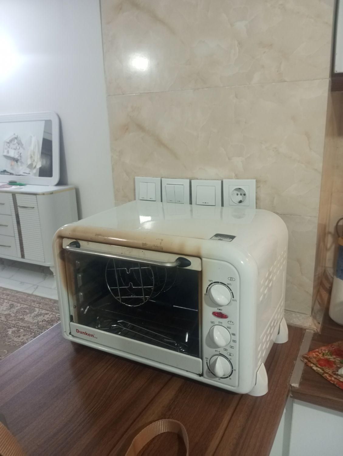 یک تخته فرش ویک دستگاه توستر|فرش|تهران, شهرک استقلال|دیوار